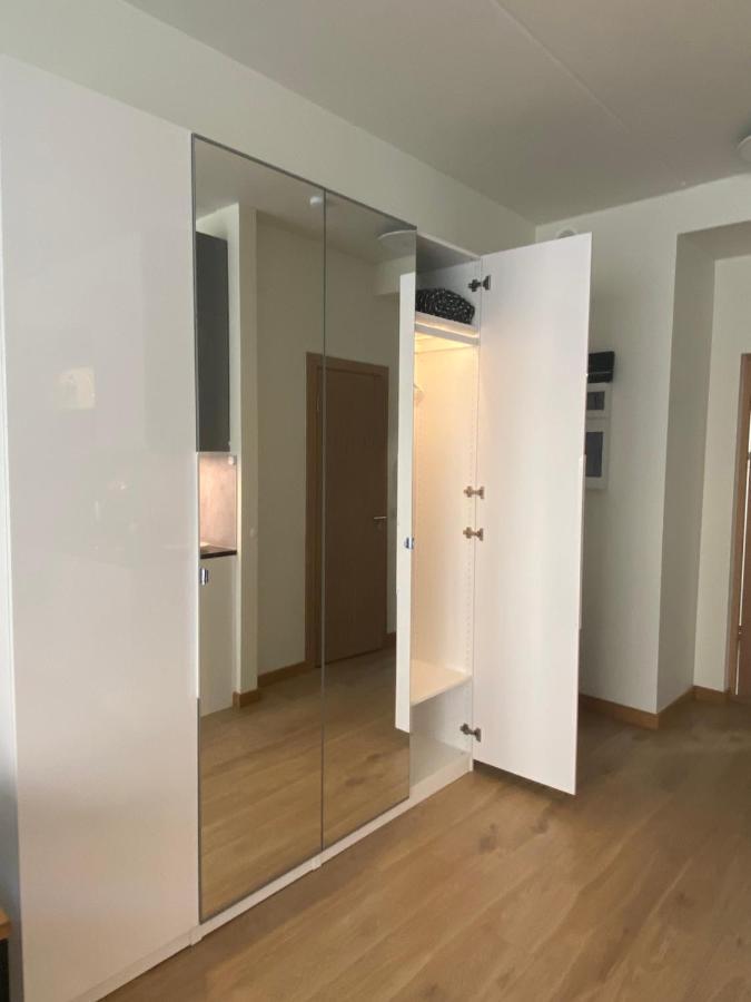Pearl - New And Cosy Apartment Close To Center Riga Exterior photo